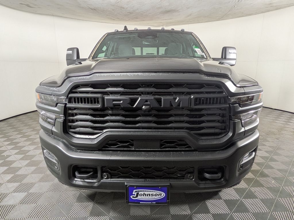 New 2026 Ram 2500 WARLOCK CREW CAB 4X4 6'4 BOX Pickup