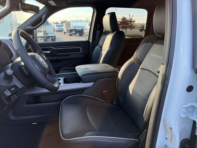 2026 RAM 2500 Laramie - Photo 11