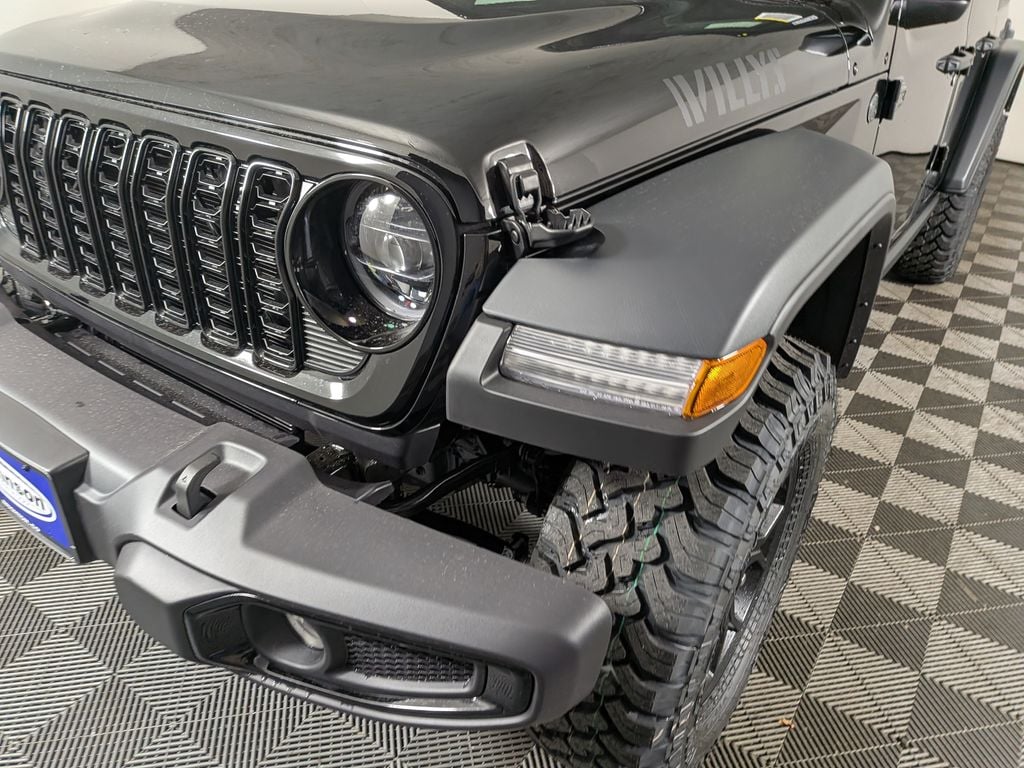 2026 Jeep Wrangler 4-Door Willys - Photo 11