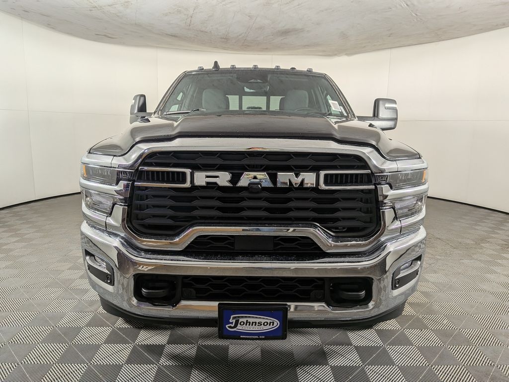 New 2026 Ram 3500 TRADESMAN CREW CAB 4X4 8' BOX Pickup
