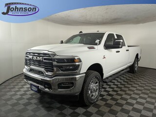 2026 Ram 2500 TRADESMAN CREW CAB 4X4 8' BOX Pickup