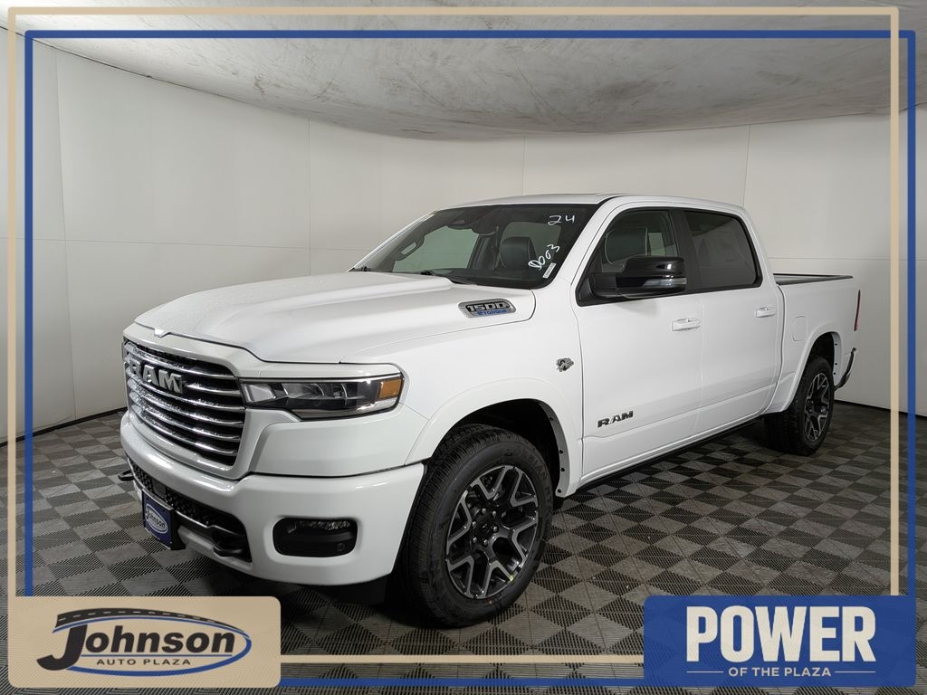 New 2026 Ram 1500 LARAMIE CREW CAB 4X4 5'7 BOX Pickup