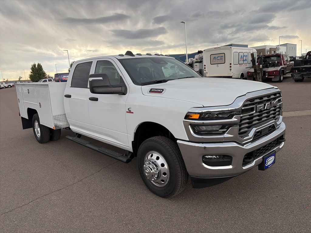 2026 Ram 3500 Tradesman Big Horn photo 3