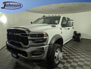 2026 Ram 5500 Chassis Cab 5500 TRADESMAN CHASSIS CREW CAB 4X4 84' CA Pickup