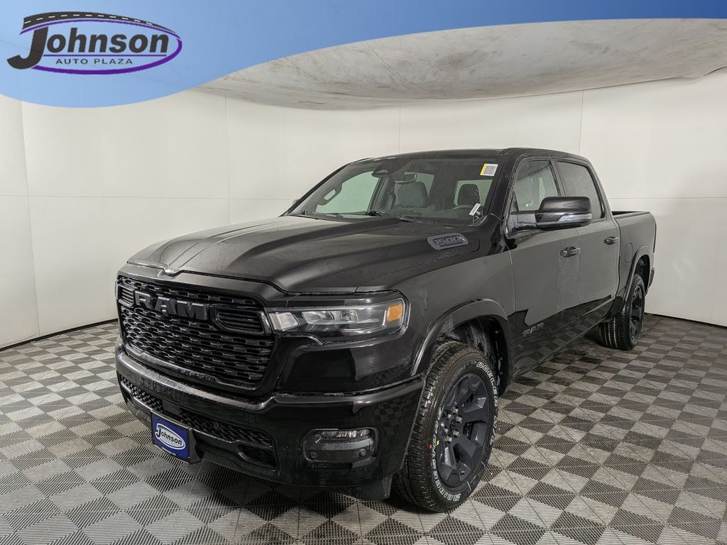 New 2026 Ram 1500 BIG HORN CREW CAB 4X4 5'7 BOX Pickup