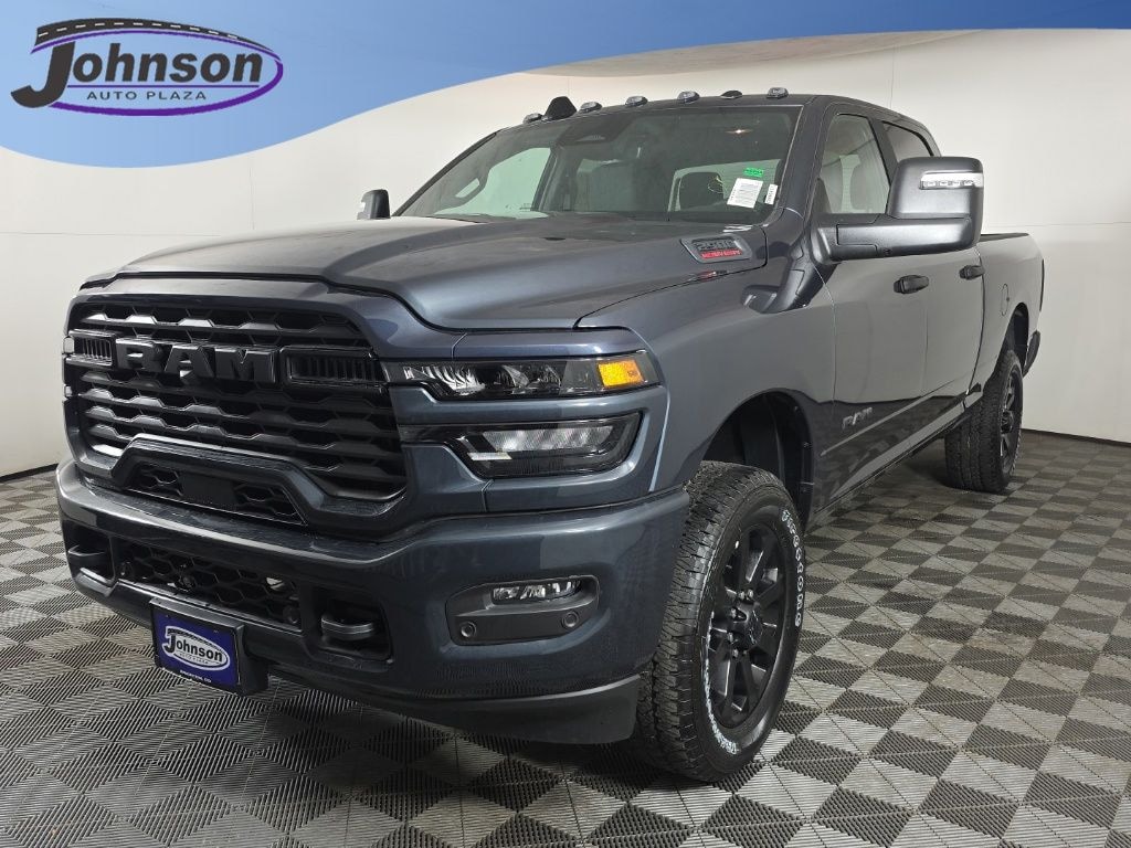 New 2026 Ram 2500 BIG HORN CREW CAB 4X4 6'4 BOX Pickup
