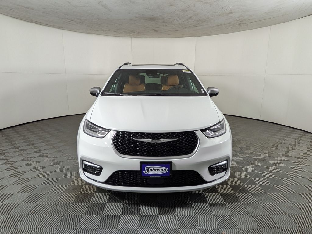 New 2026 Chrysler Pacifica PINNACLE AWD Passenger Van