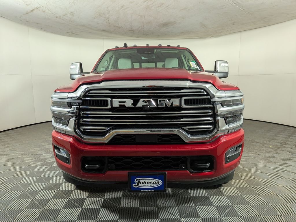 New 2026 Ram 3500 LARAMIE CREW CAB 4X4 8' BOX Pickup