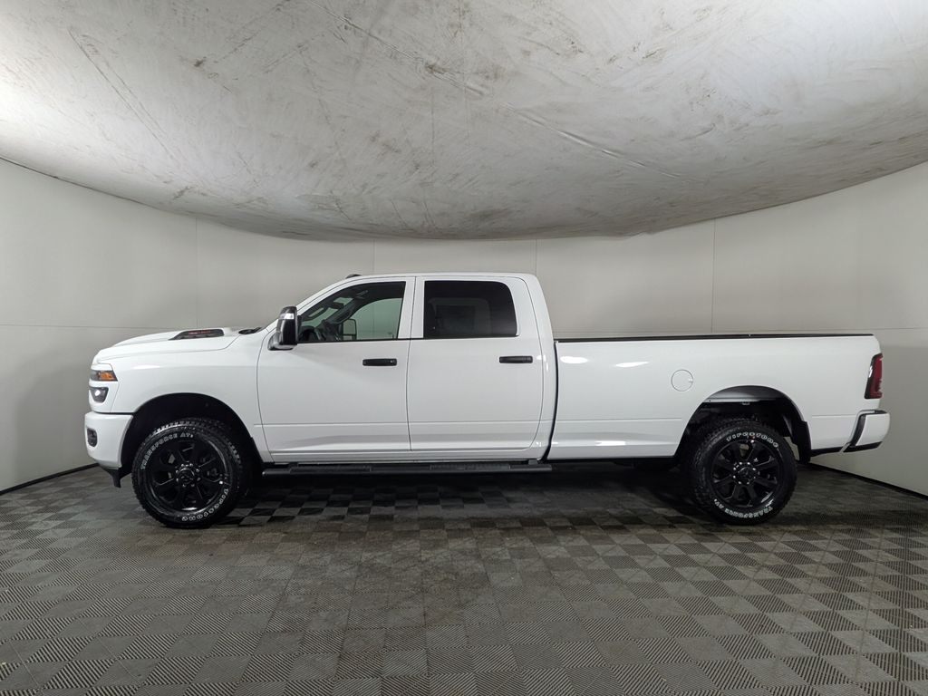 New 2026 Ram 2500 BLACK EXPRESS CREW CAB 4X4 8' BOX Pickup