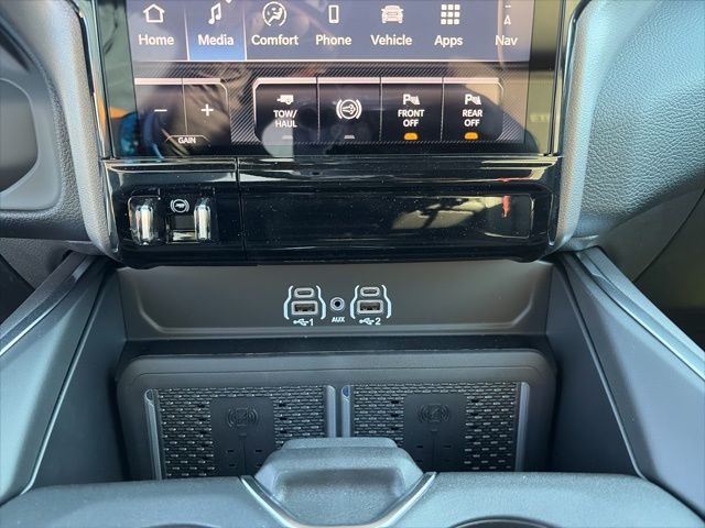 2026 RAM 2500 Laramie - Photo 16