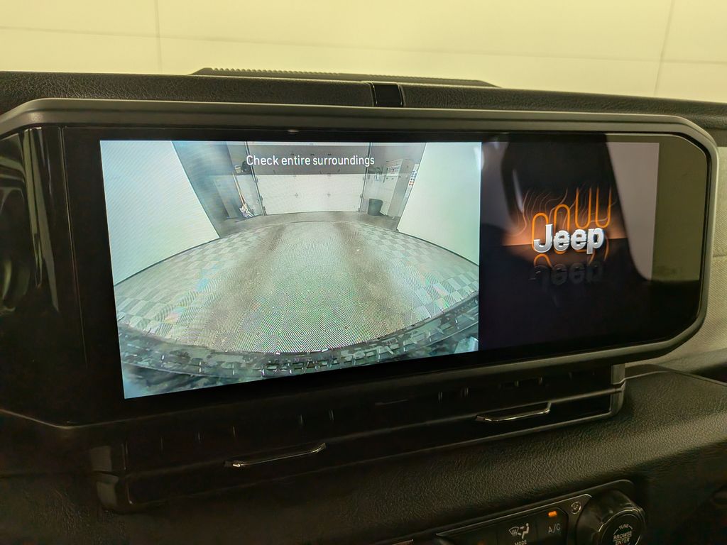 2026 Jeep Wrangler 4-Door Willys - Photo 22