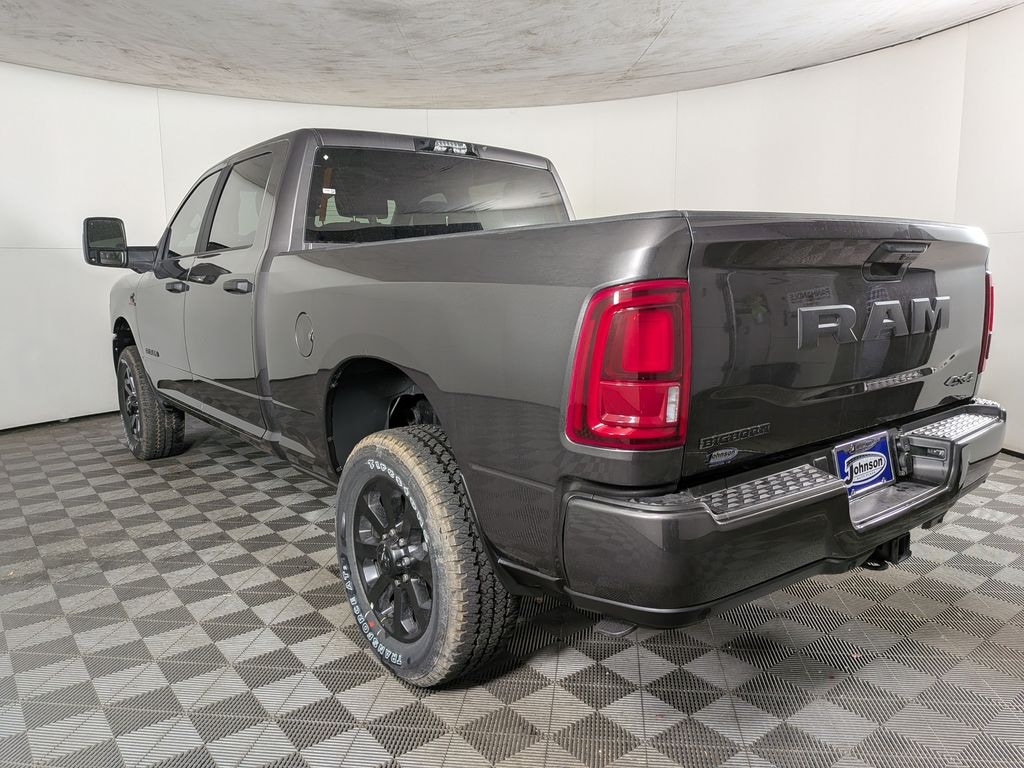 New 2026 Ram 3500 BIG HORN CREW CAB 4X4 6'4 BOX Pickup
