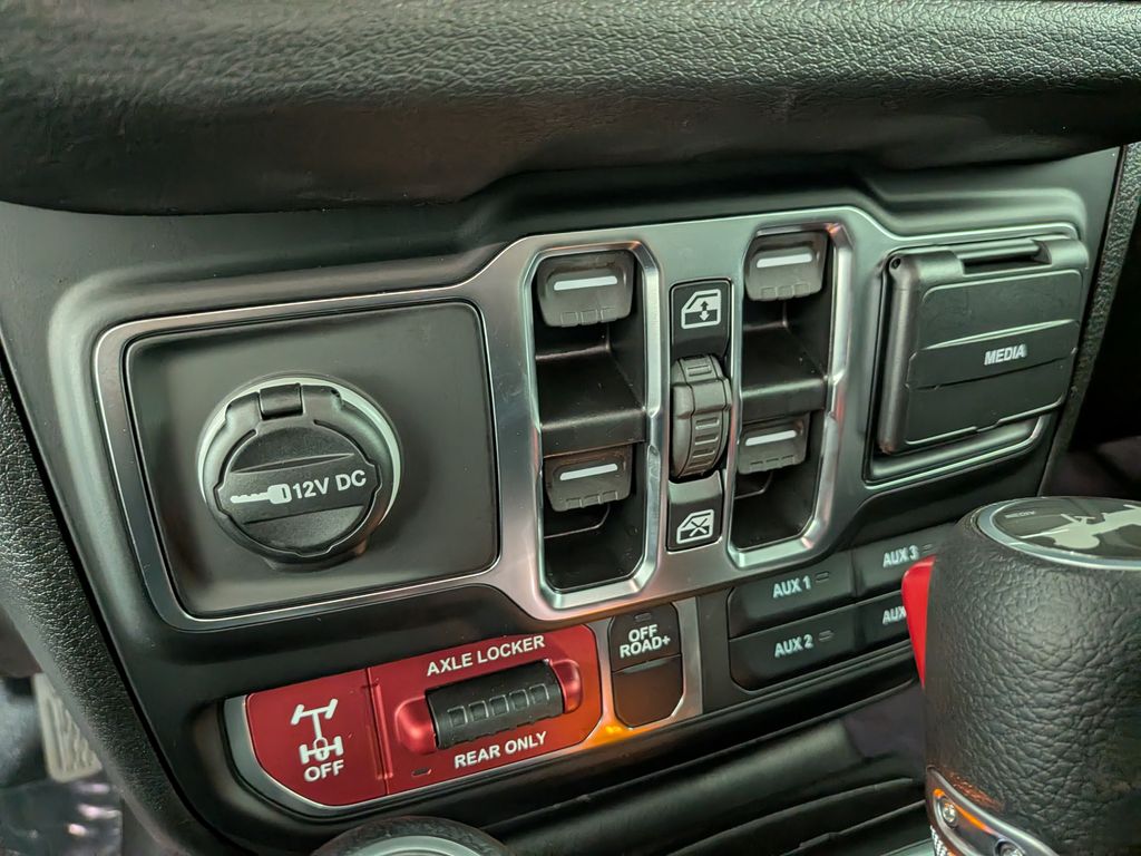 2026 Jeep Wrangler 4-Door Willys - Photo 24