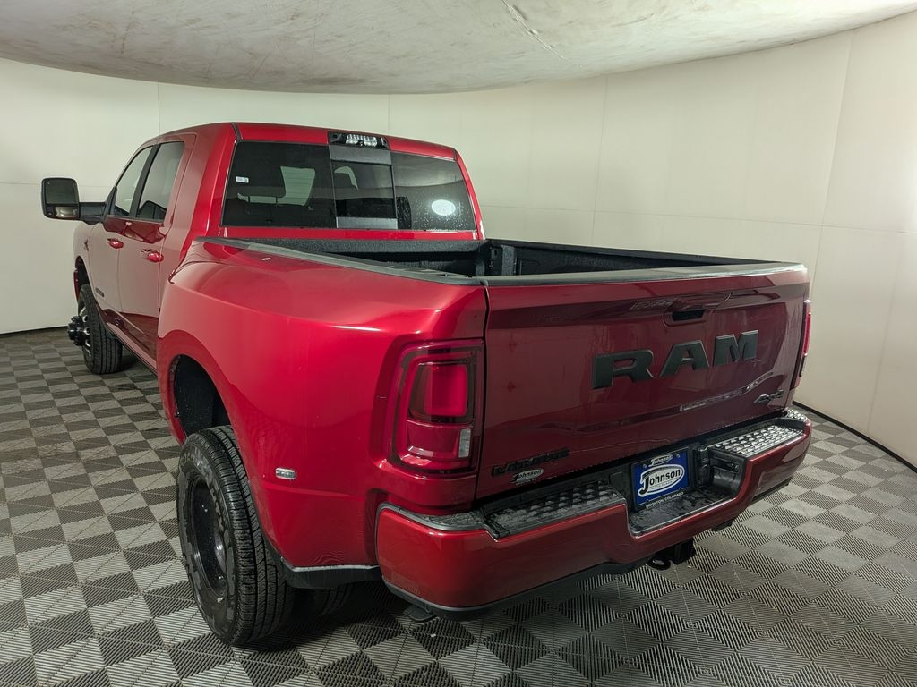 New 2026 Ram 3500 LARAMIE MEGA CAB 4X4 6'4 BOX Pickup