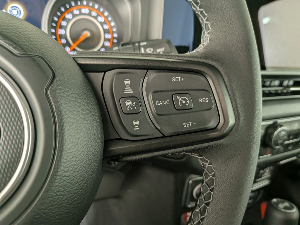 2026 Jeep Wrangler 4-Door Willys - Photo 19