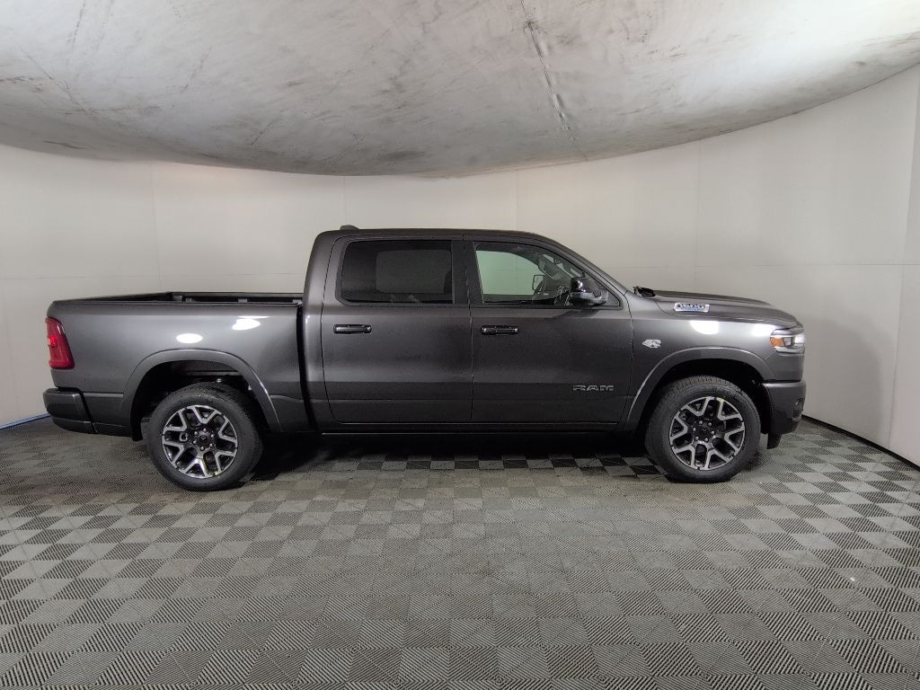 New 2026 Ram 1500 LARAMIE CREW CAB 4X4 5'7 BOX Pickup
