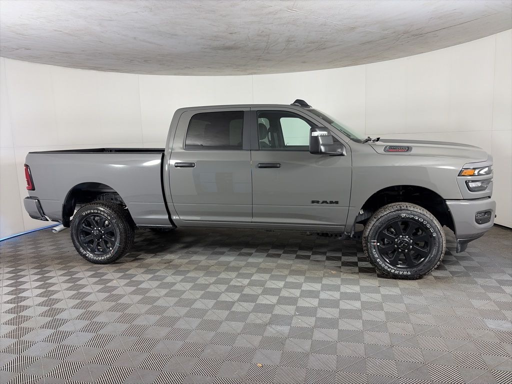 New 2026 Ram 2500 BIG HORN CREW CAB 4X4 6'4 BOX Pickup