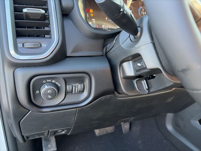 2026 RAM 2500 Laramie - Photo 21