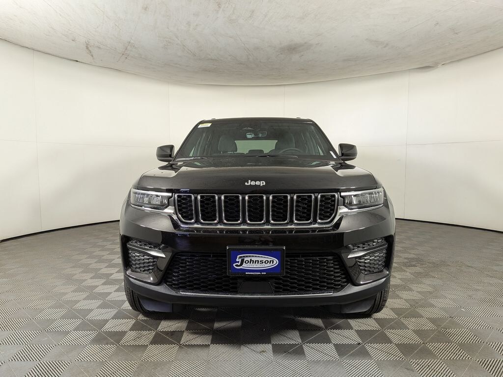New 2026 Jeep Grand Cherokee LAREDO X 4X4 Sport Utility