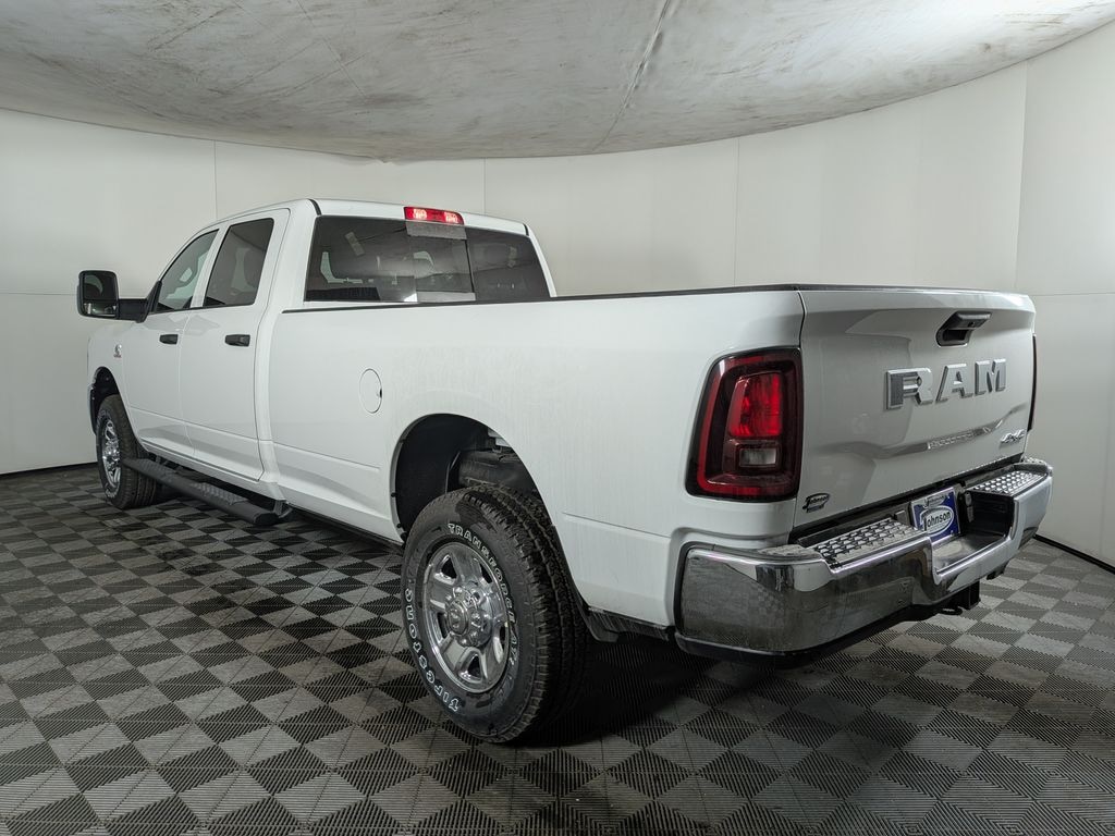New 2026 Ram 2500 TRADESMAN CREW CAB 4X4 8' BOX Pickup