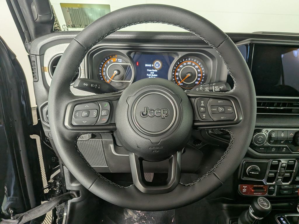 2026 Jeep Wrangler 4-Door Willys - Photo 17