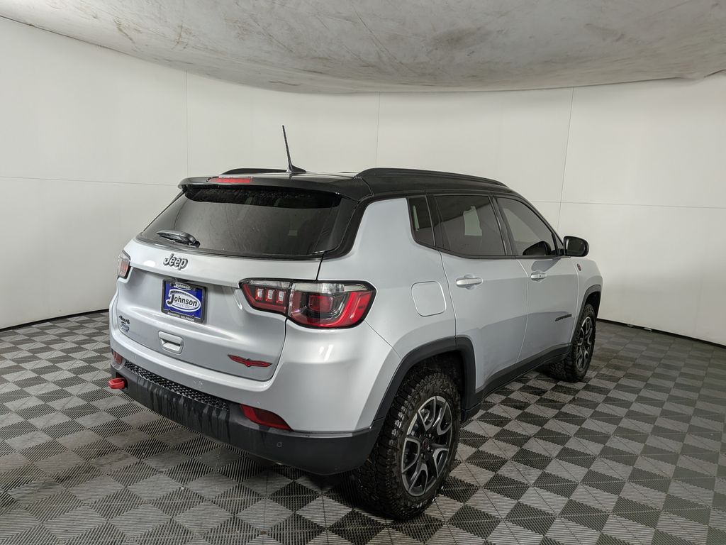 2026 Jeep Compass Trailhawk - Photo 7