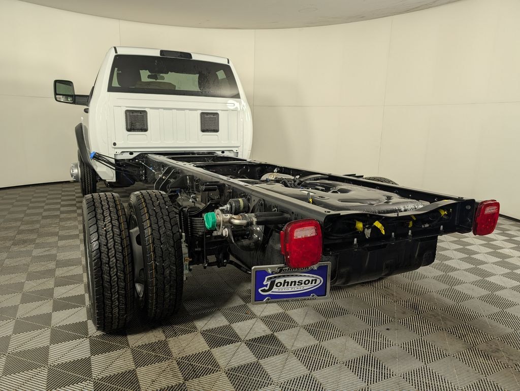 New 2024 Ram 5500 Chassis Cab 5500 TRADESMAN CHASSIS REGULAR CAB 4X4 84' CA Pickup