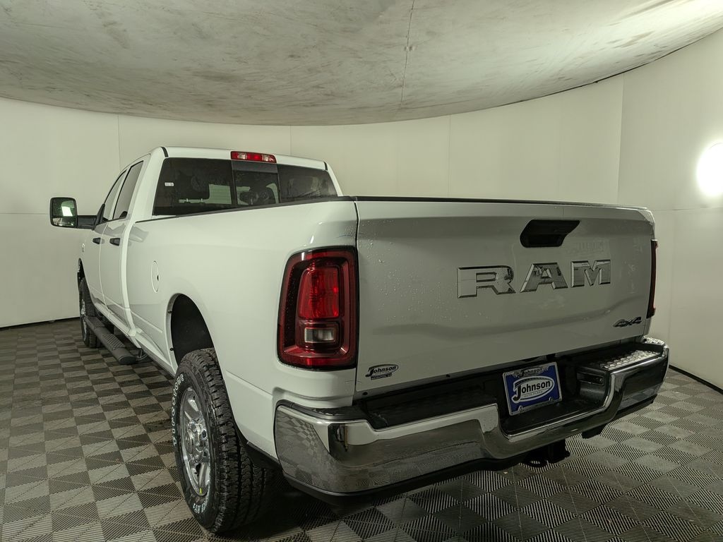 New 2026 Ram 2500 TRADESMAN CREW CAB 4X4 8' BOX Pickup