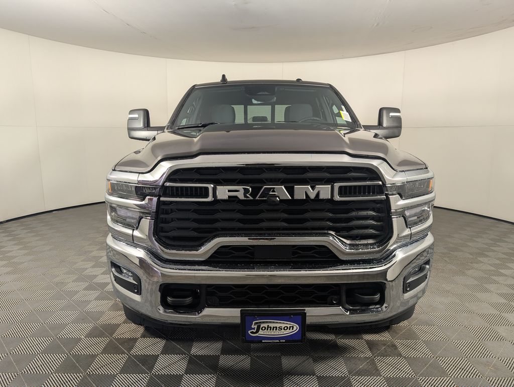 2025 Ram 2500 Tradesman photo 2
