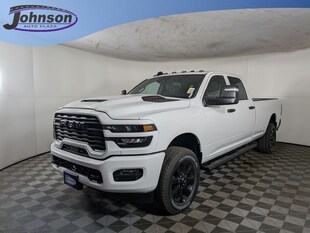 2026 Ram 2500 BLACK EXPRESS CREW CAB 4X4 8' BOX Pickup