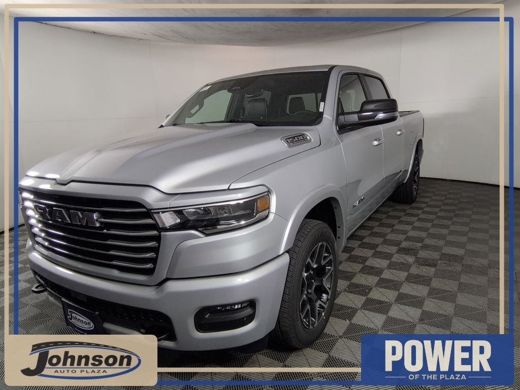 New 2026 Ram 1500 LARAMIE CREW CAB 4X4 6'4 BOX Pickup