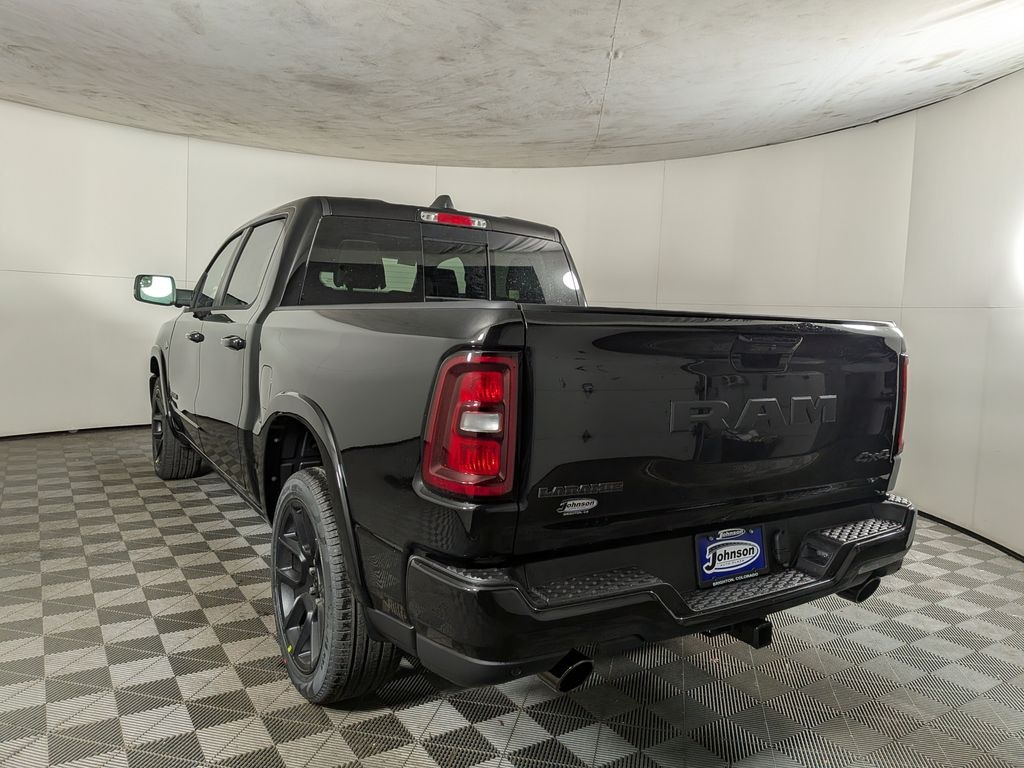 New 2026 Ram 1500 LARAMIE CREW CAB 4X4 5'7 BOX Pickup