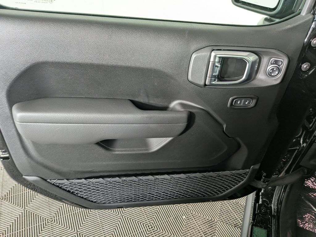 2026 Jeep Wrangler 4-Door Willys - Photo 14