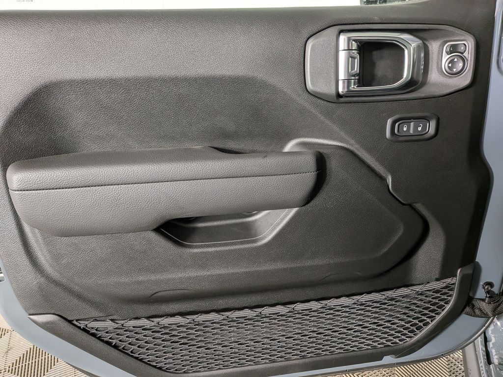 2026 Jeep Wrangler 4-Door Willys - Photo 15