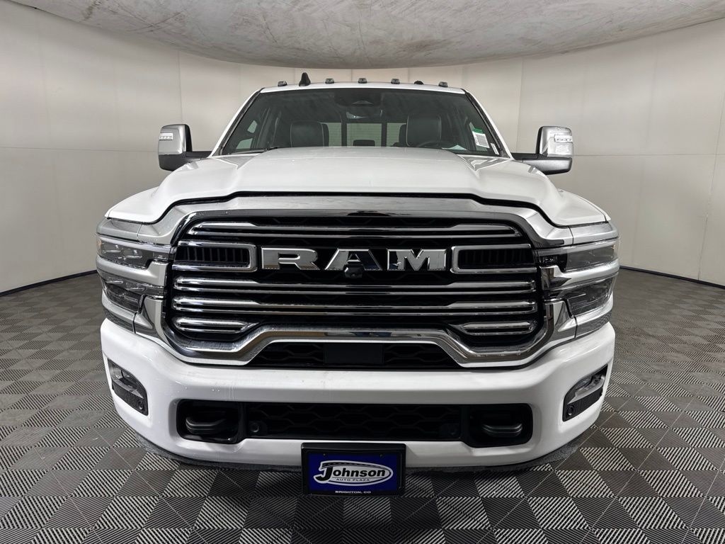 New 2026 Ram 3500 LARAMIE CREW CAB 4X4 8' BOX Pickup