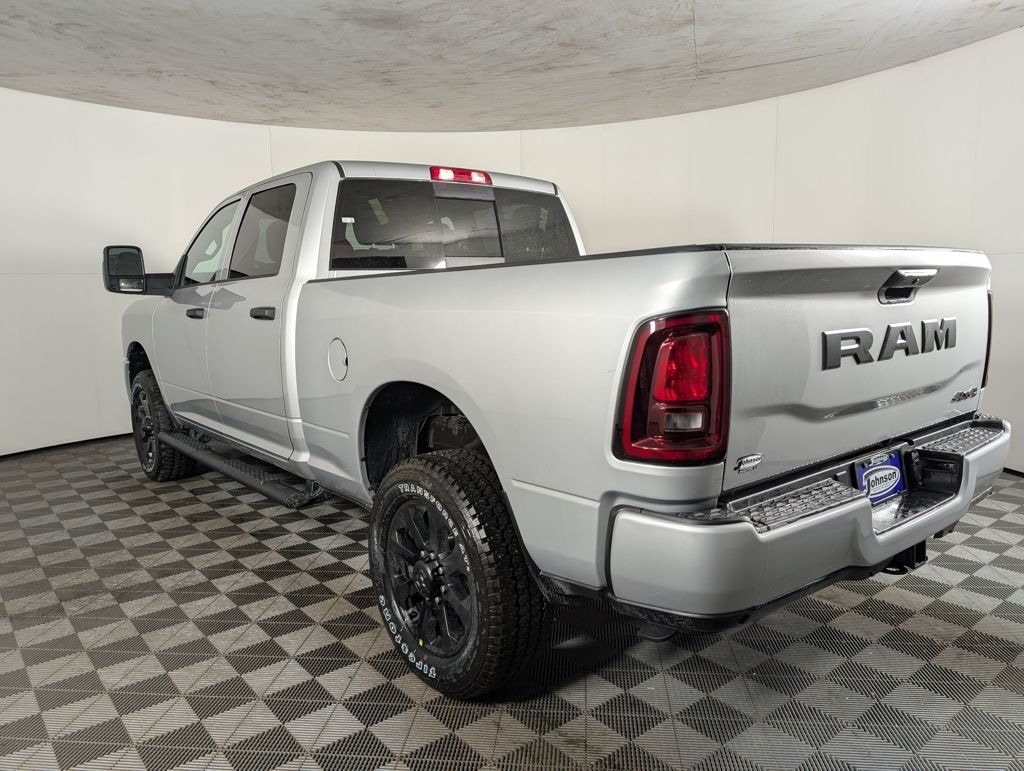 New 2026 Ram 2500 BLACK EXPRESS CREW CAB 4X4 6'4 BOX Pickup