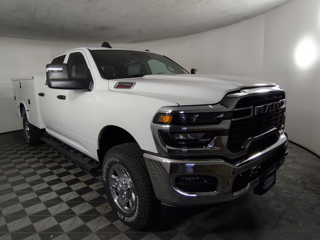 New 2026 Ram 2500 TRADESMAN CREW CAB 4X4 8' BOX Pickup