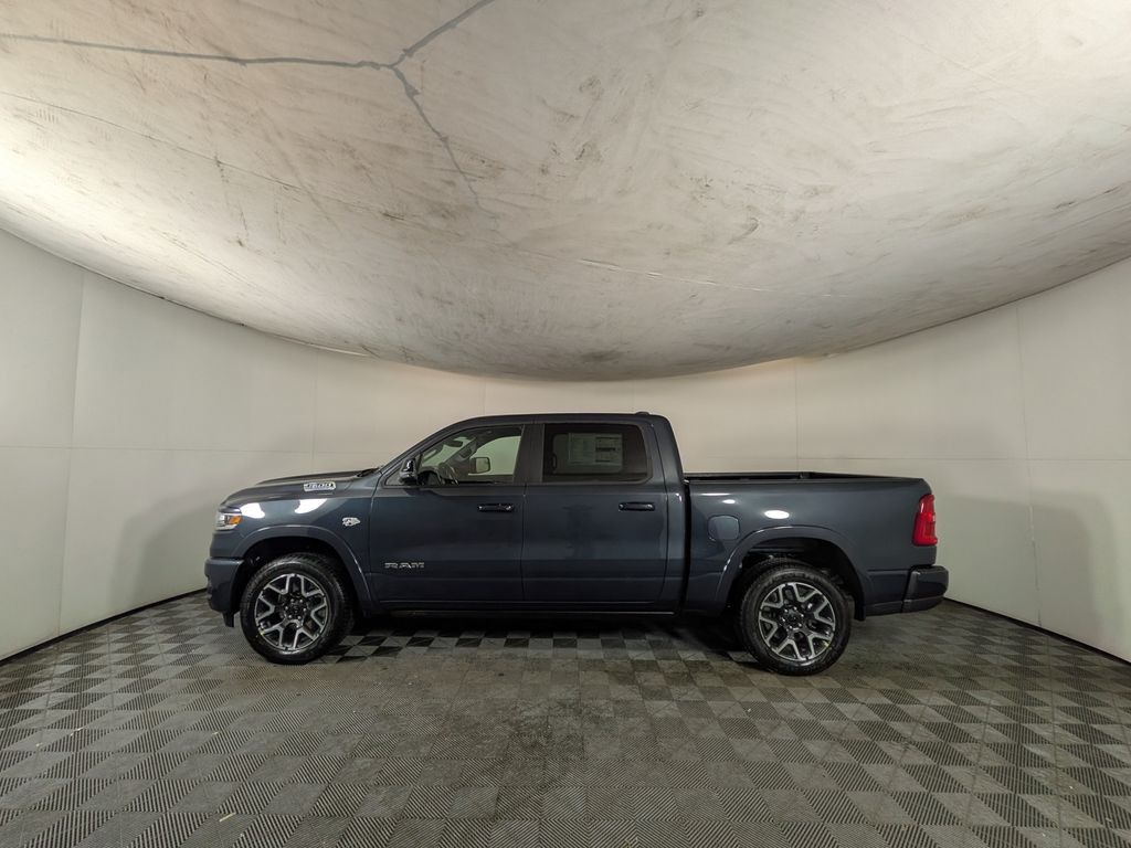 New 2026 Ram 1500 LARAMIE CREW CAB 4X4 5'7 BOX Pickup