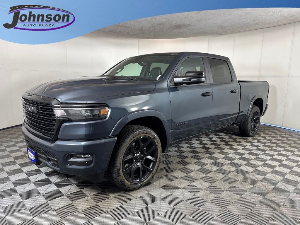 New 2026 Ram 1500 LARAMIE CREW CAB 4X4 6'4 BOX Pickup
