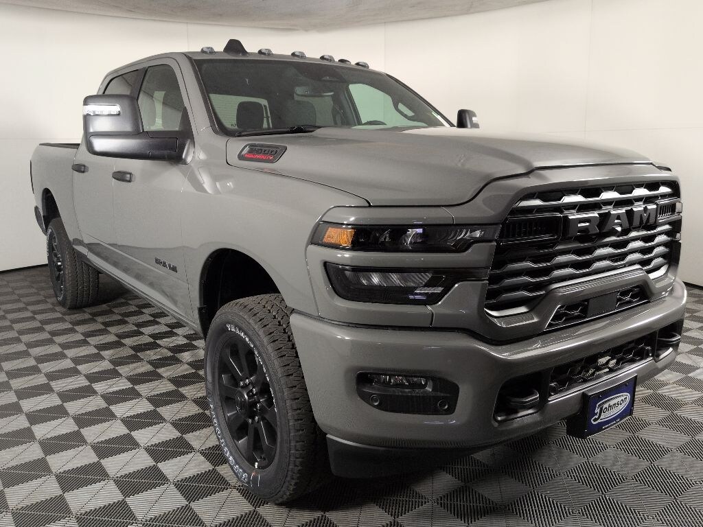 New 2026 Ram 2500 BIG HORN CREW CAB 4X4 6'4 BOX Pickup