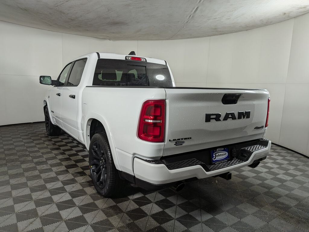 New 2026 Ram 1500 LIMITED CREW CAB 4X4 5'7 BOX Pickup