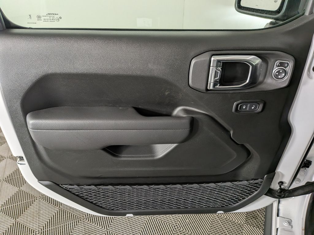 2026 Jeep Wrangler 4-Door Willys - Photo 14