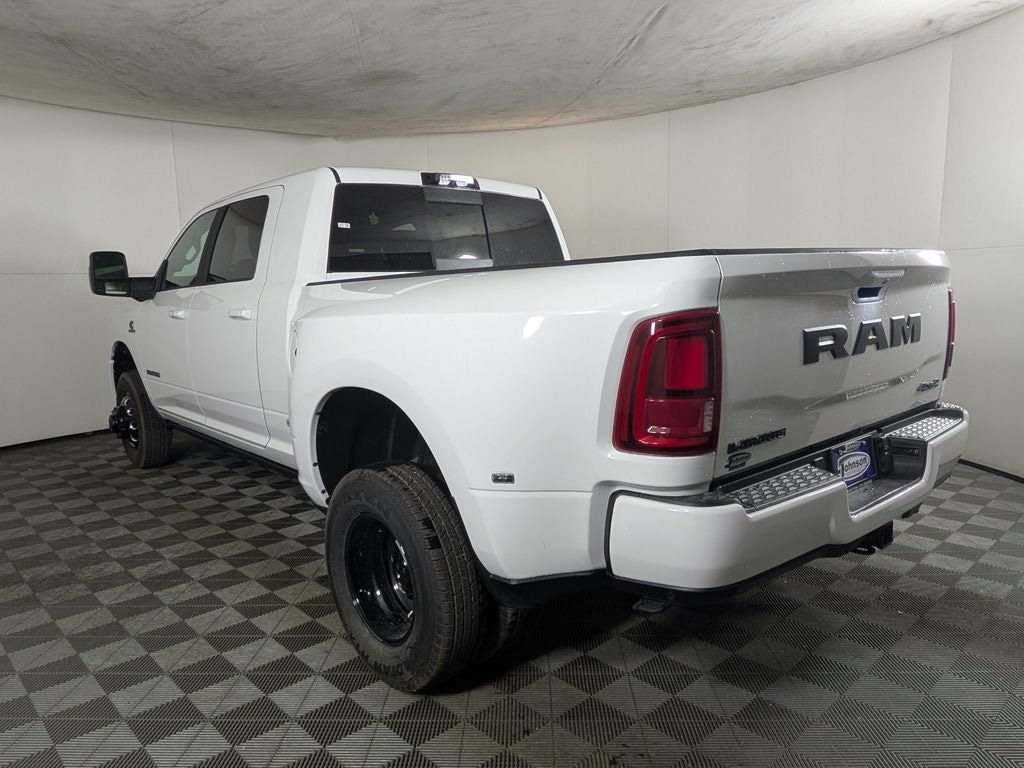 New 2026 Ram 3500 LARAMIE MEGA CAB 4X4 6'4 BOX Pickup