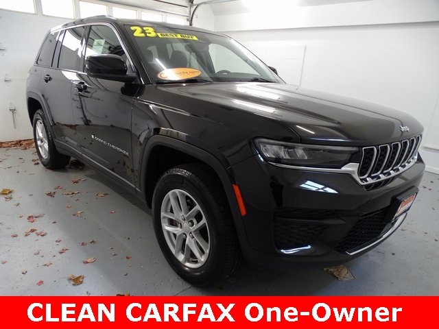 2023 Jeep Grand Cherokee Laredo's photo