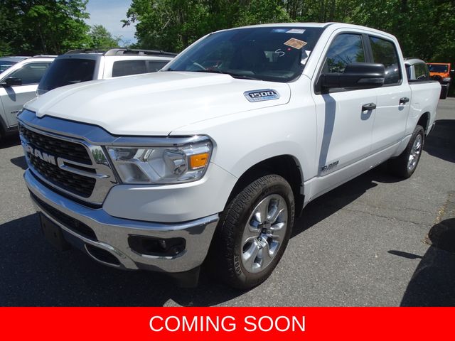 2023 RAM 1500 Big Horn/Lone Star 4x4 Crew Cab 5'7's photo
