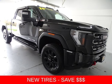 2024 GMC Sierra 2500HD AT4 Truck