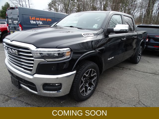 2025 RAM 1500 Laramie Crew Cab 4WD