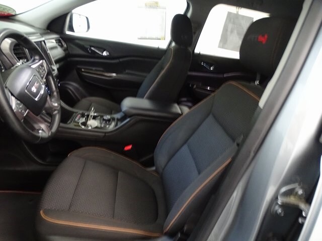 2023 Gmc Acadia AT4 photo 2