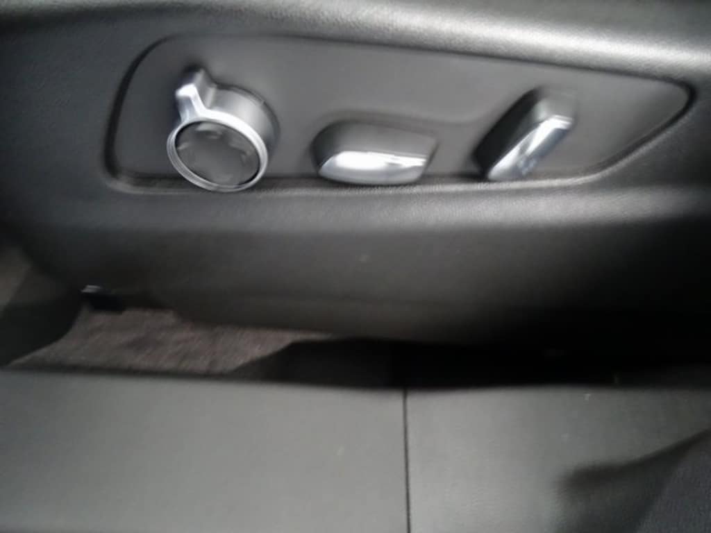 Certified 2025 Cadillac XT4 Sport SUV