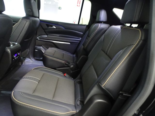 2026 Chevrolet Traverse High Country - Photo 4